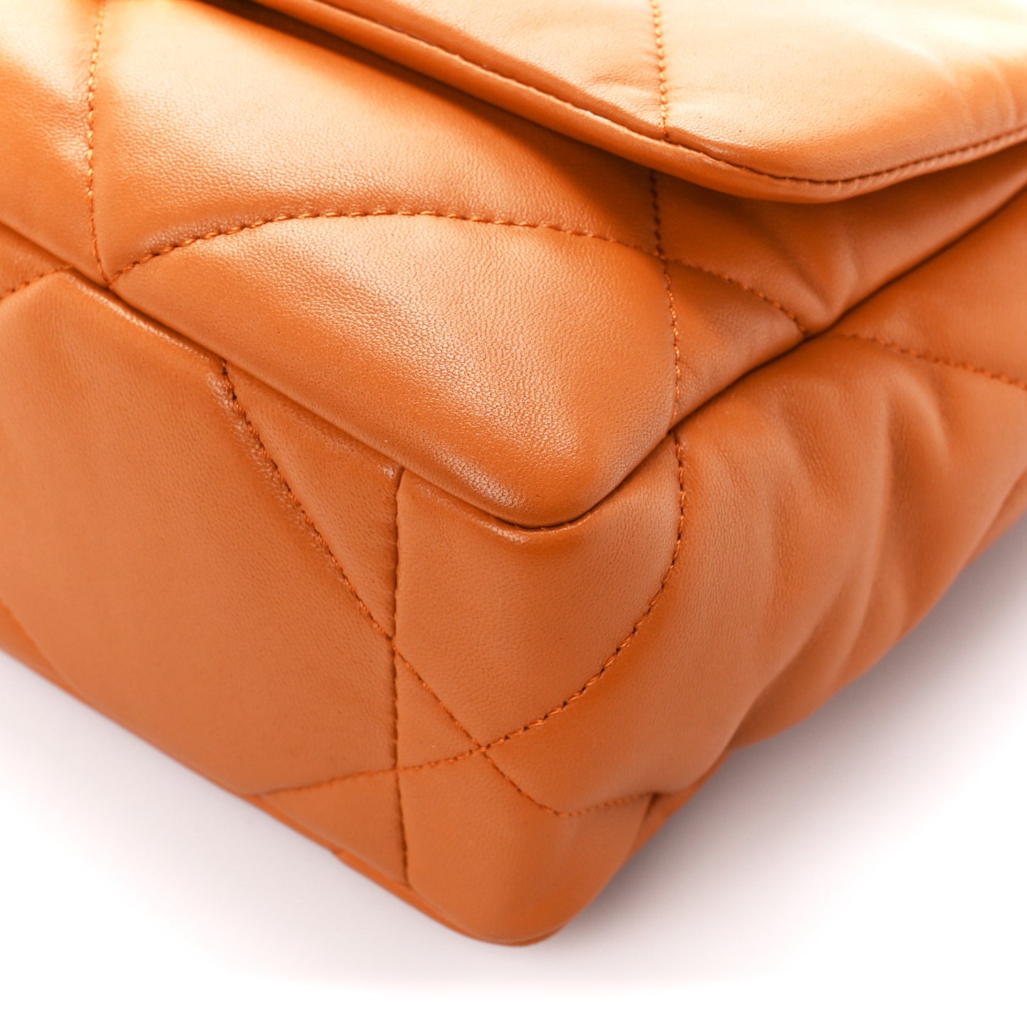 Lambskin Quilted Medium Chanel 19 Flap Light Brown
