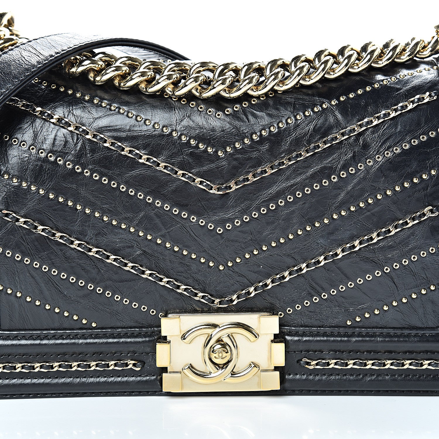 Chanel Crumpled Calfskin Chevron Chain Medium Boy Flap Black 7 of 11
