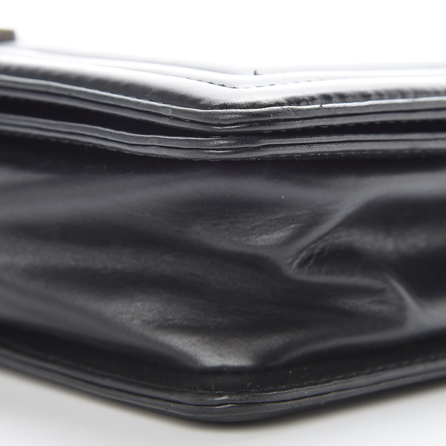 Glazed Calfskin Medium Boy Flap Black