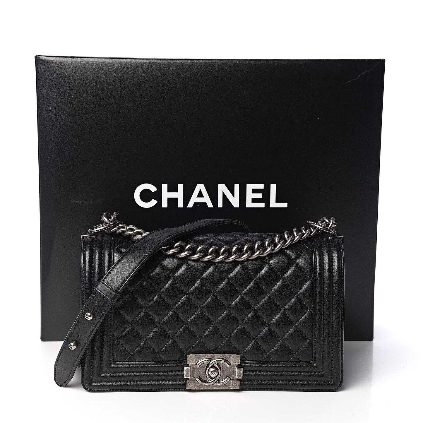 Lambskin Quilted Medium Boy Flap Black