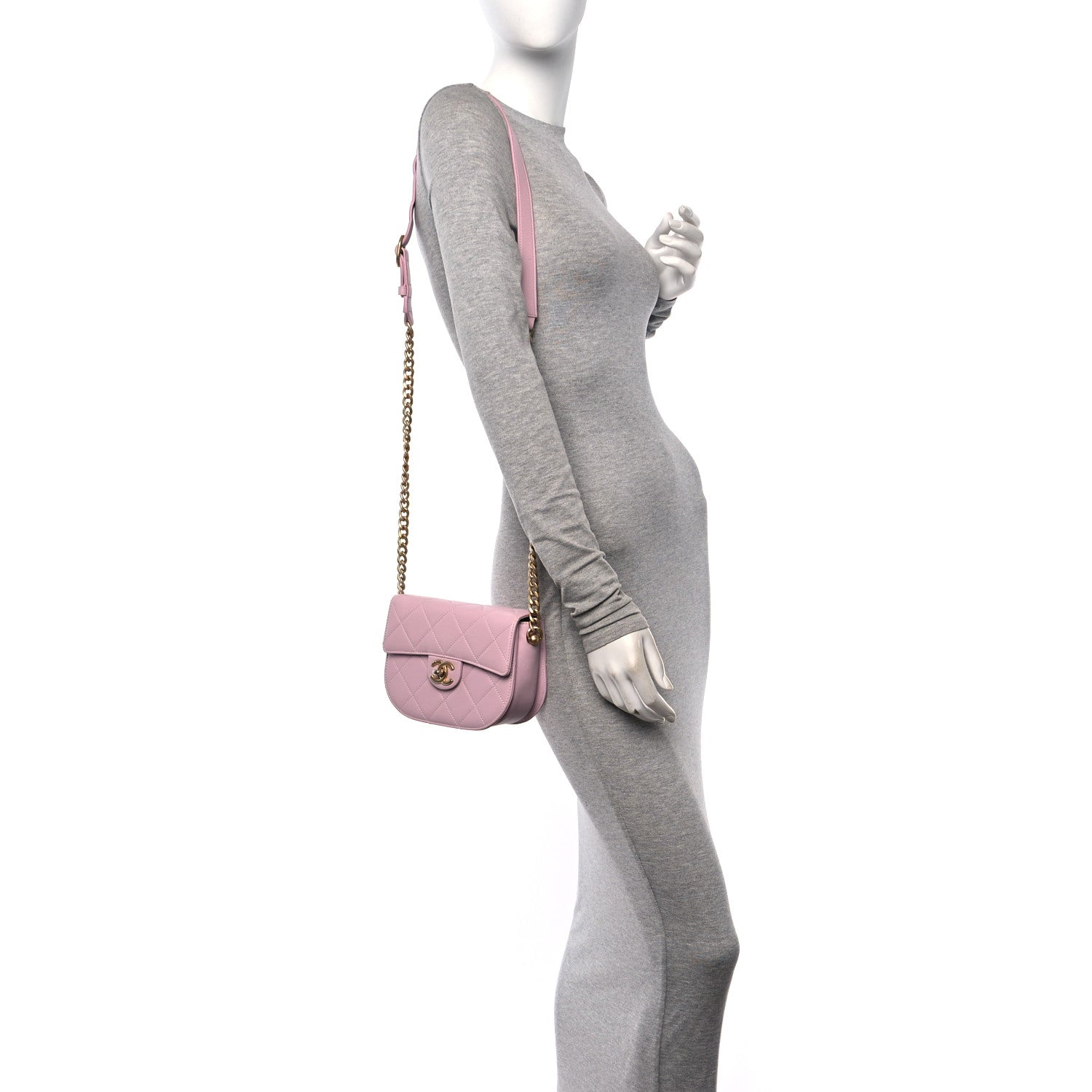 Chanel Calfskin Quilted Moon Messenger Light Pink 3 of 10