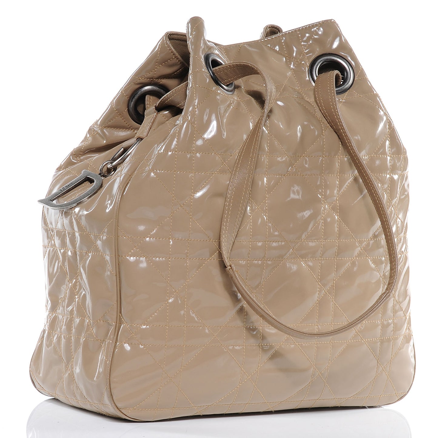Vinyl Cannage Drawstring Tote Beige