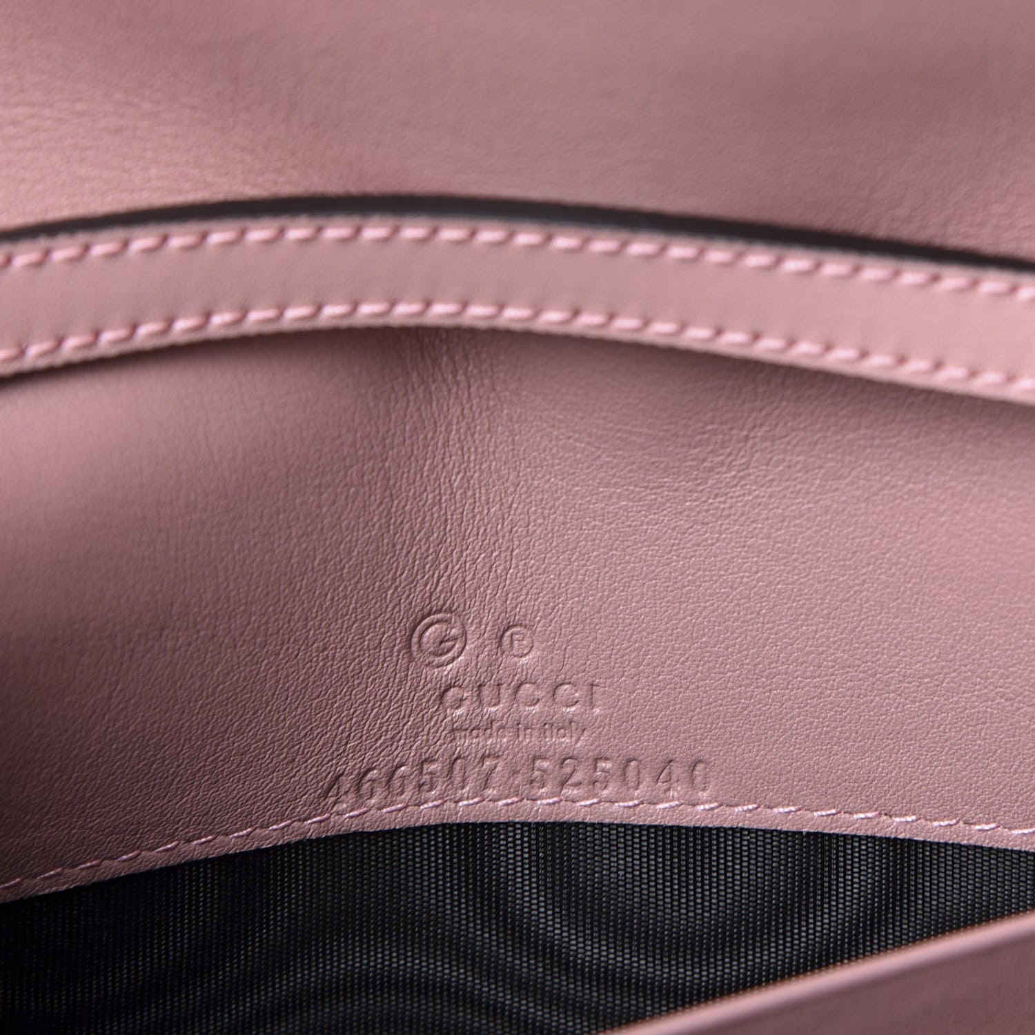 Gucci Microguccissima Crossbody Wallet Soft Pink 7 of 9