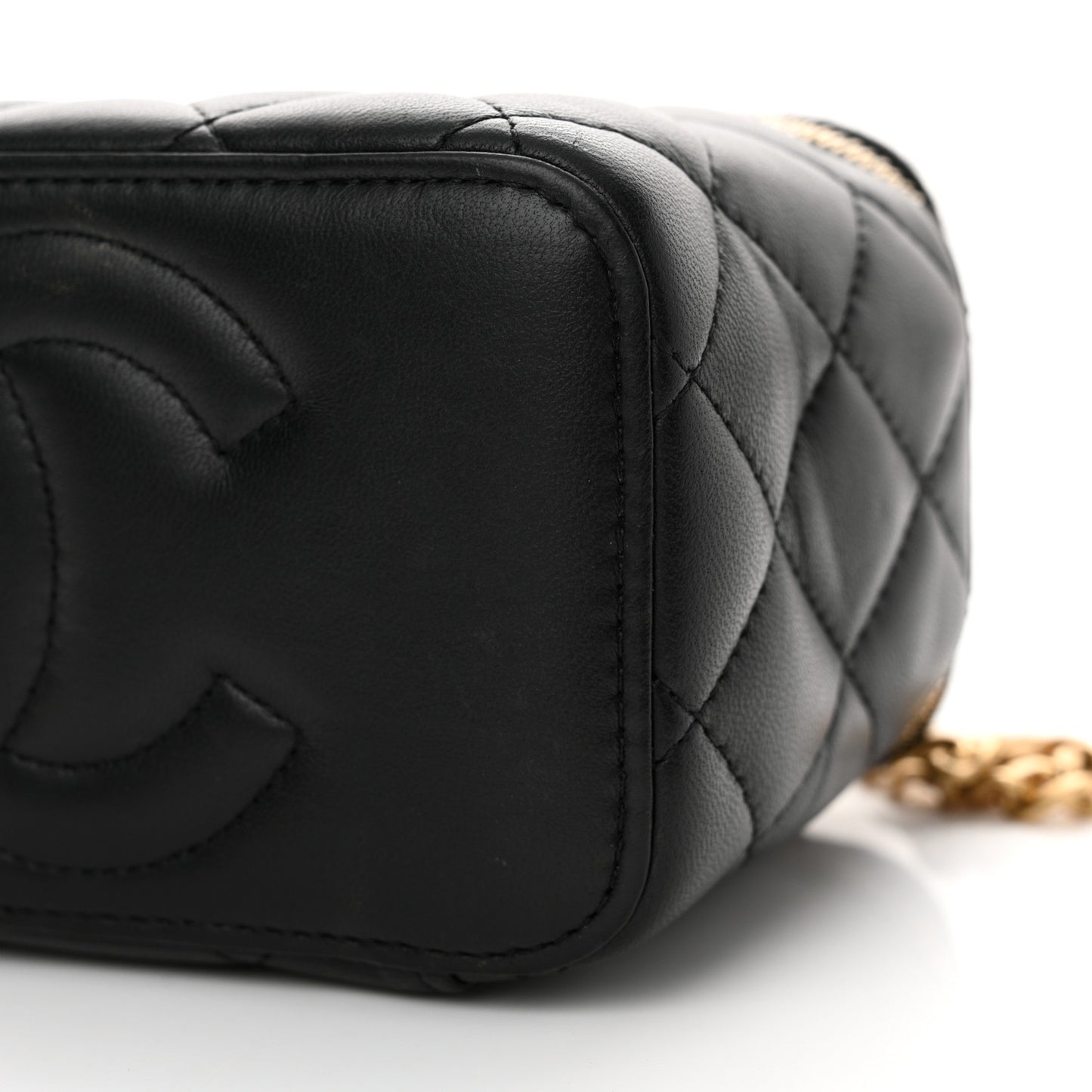 Lambskin Quilted Sweet Camellia Small Vanity Case With Chain Black