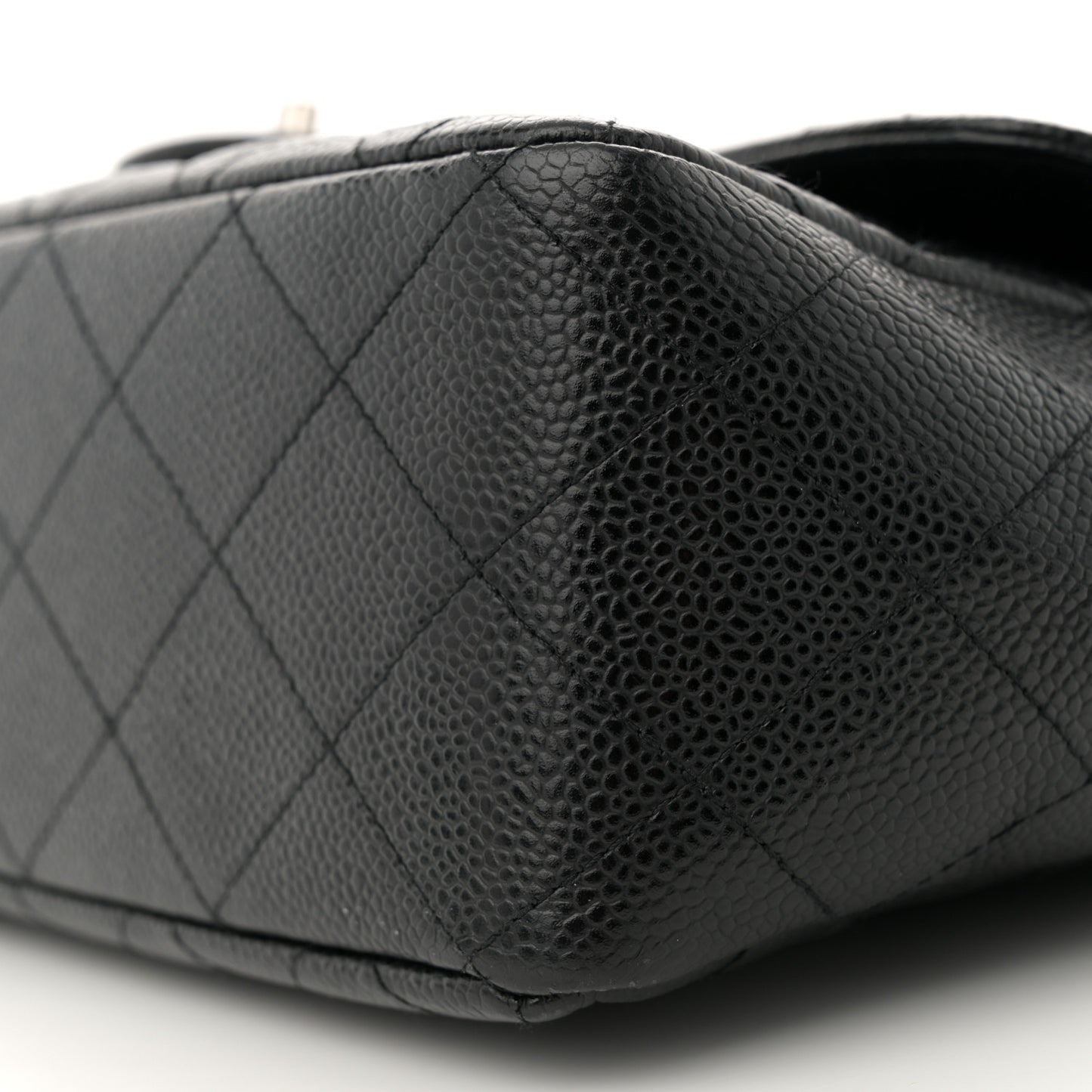Caviar Quilted Jumbo Single Flap Black