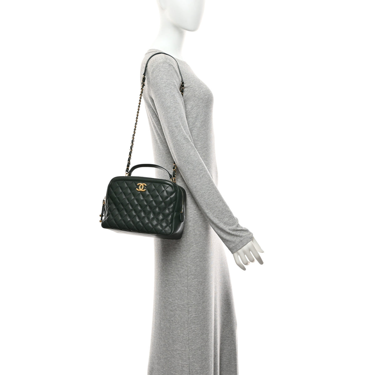 Chanel Calfskin Quilted CC Medium Vanity Case Green 2 of 10