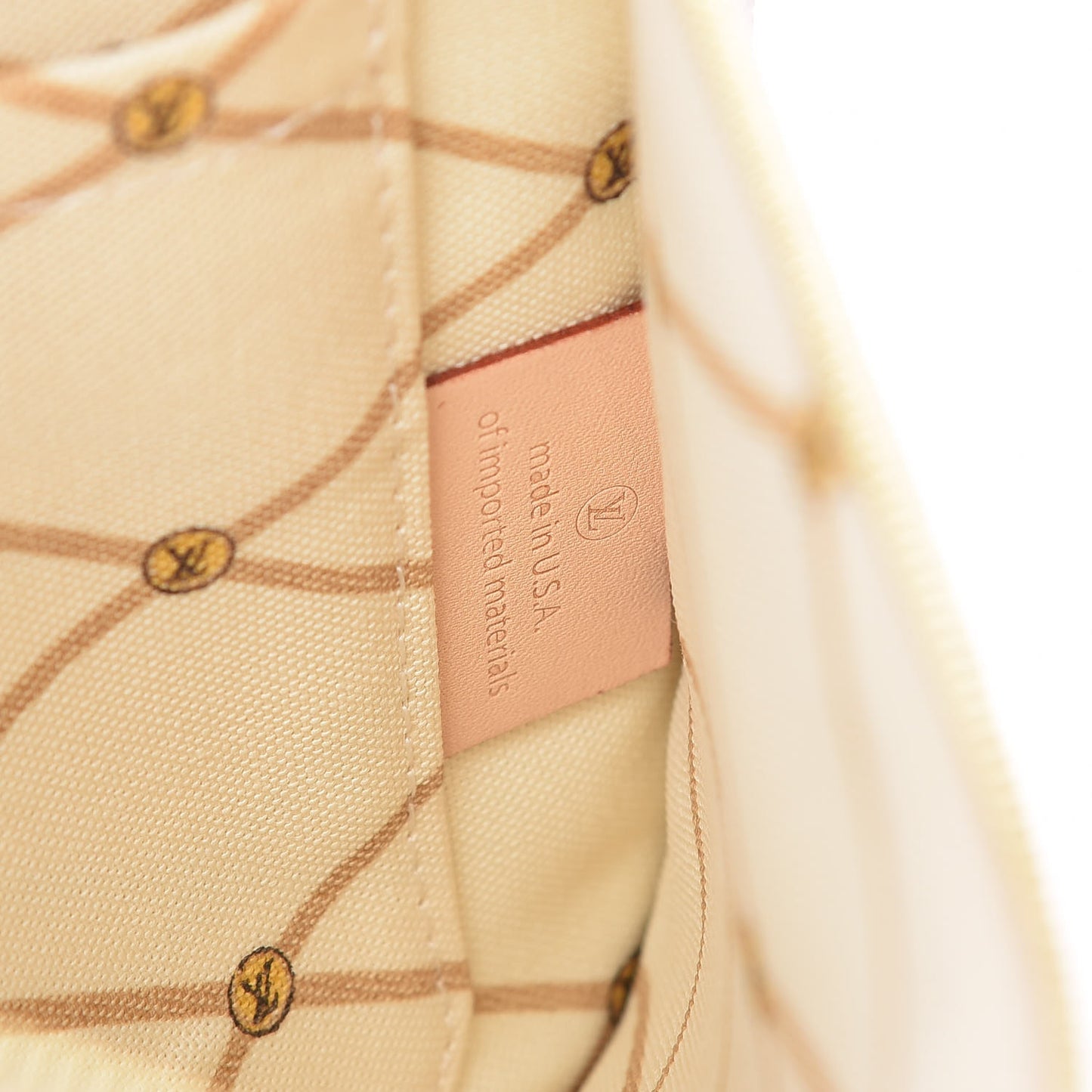Damier Azur Summer Trunks MM GM Pochette