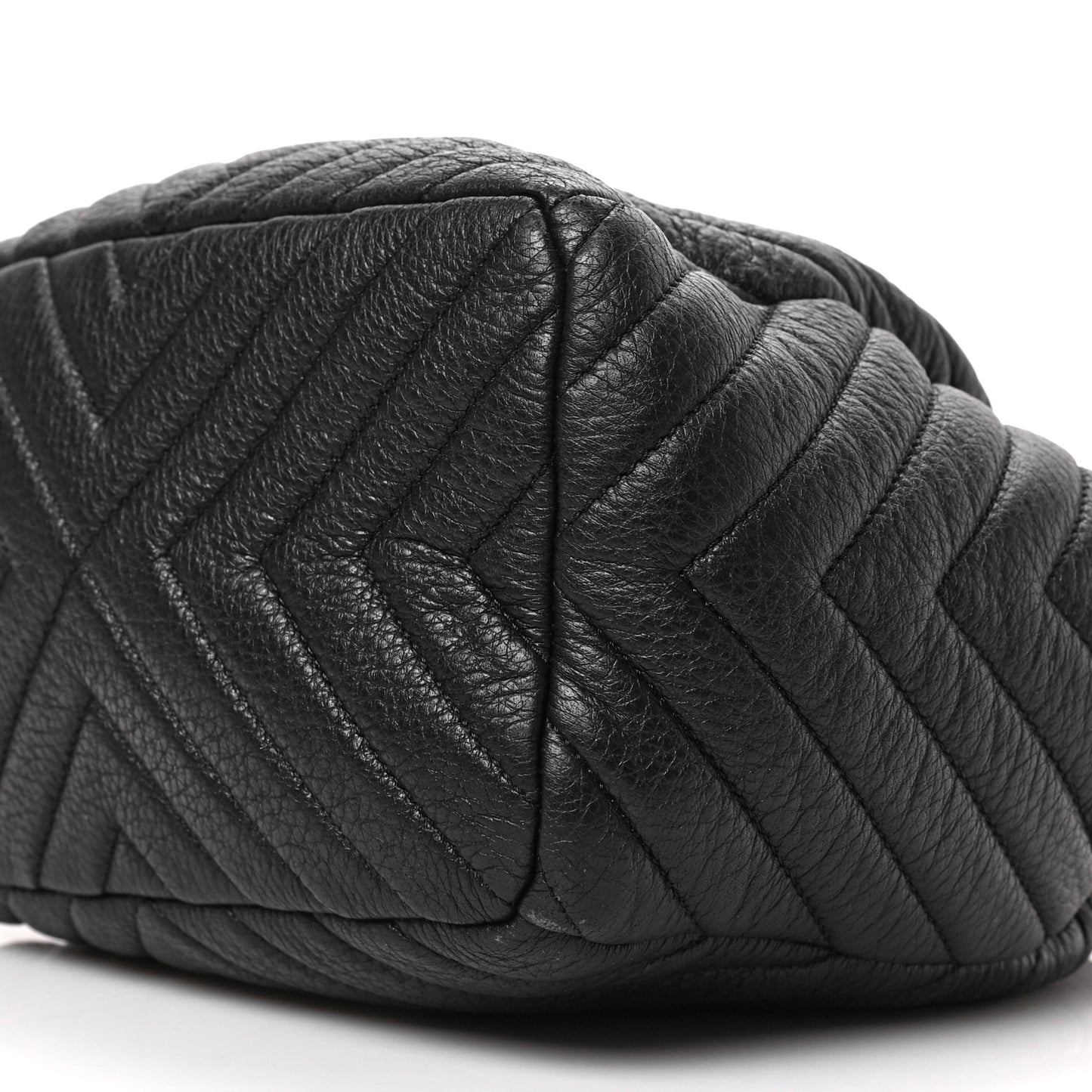 Deerskin Chevron Small CC Chain Bucket Drawstring Bag Black