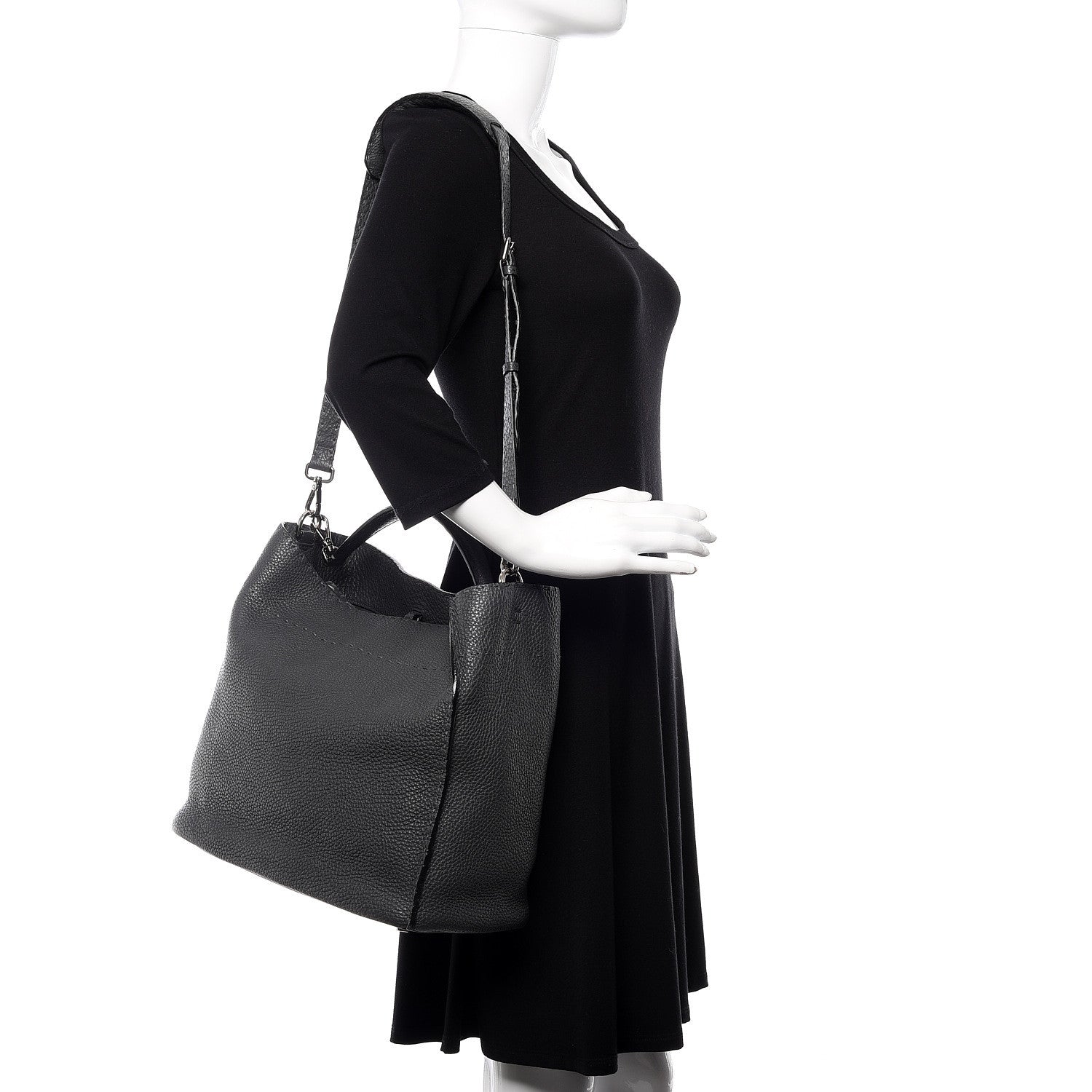 Fendi Cuoio Romano Selleria Large Anna Bucket Bag Asfalto 2 of 9