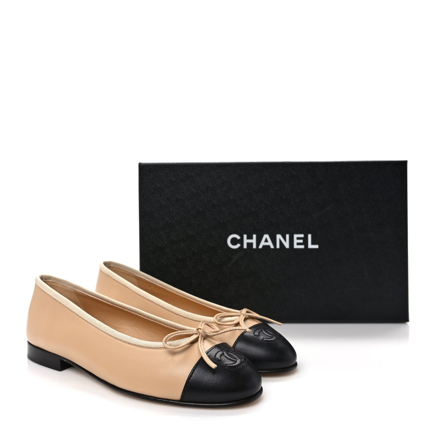 Lambskin Cap Toe CC Ballerina Flats 35.5 Beige Black