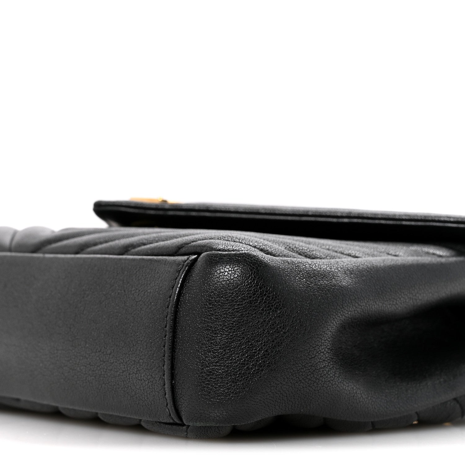 Saint Laurent Sheepskin Matelasse Chevron Monogram Medium College Bag Black 10 of 16