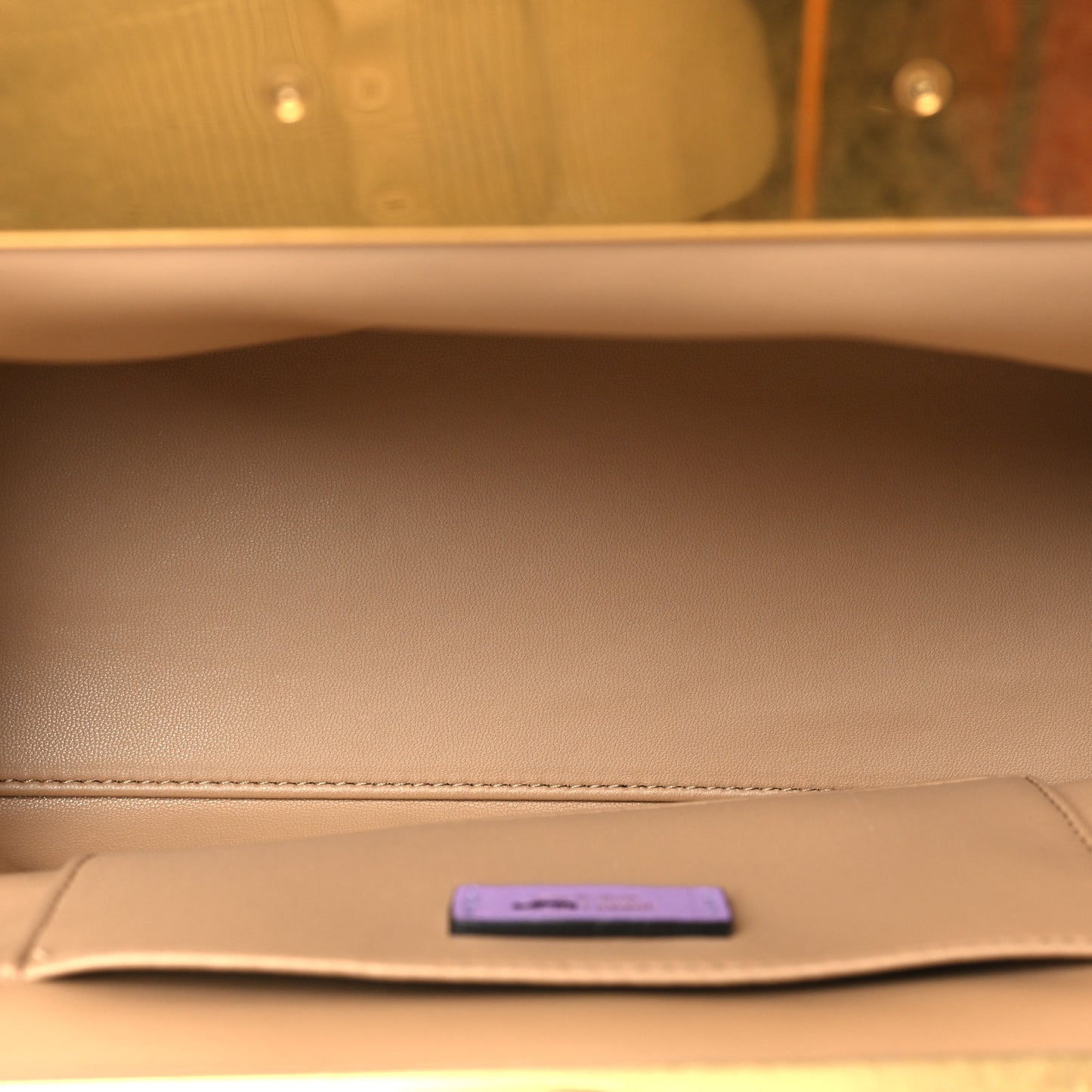 Box Calfskin Diamond Frame Clutch Wisteria