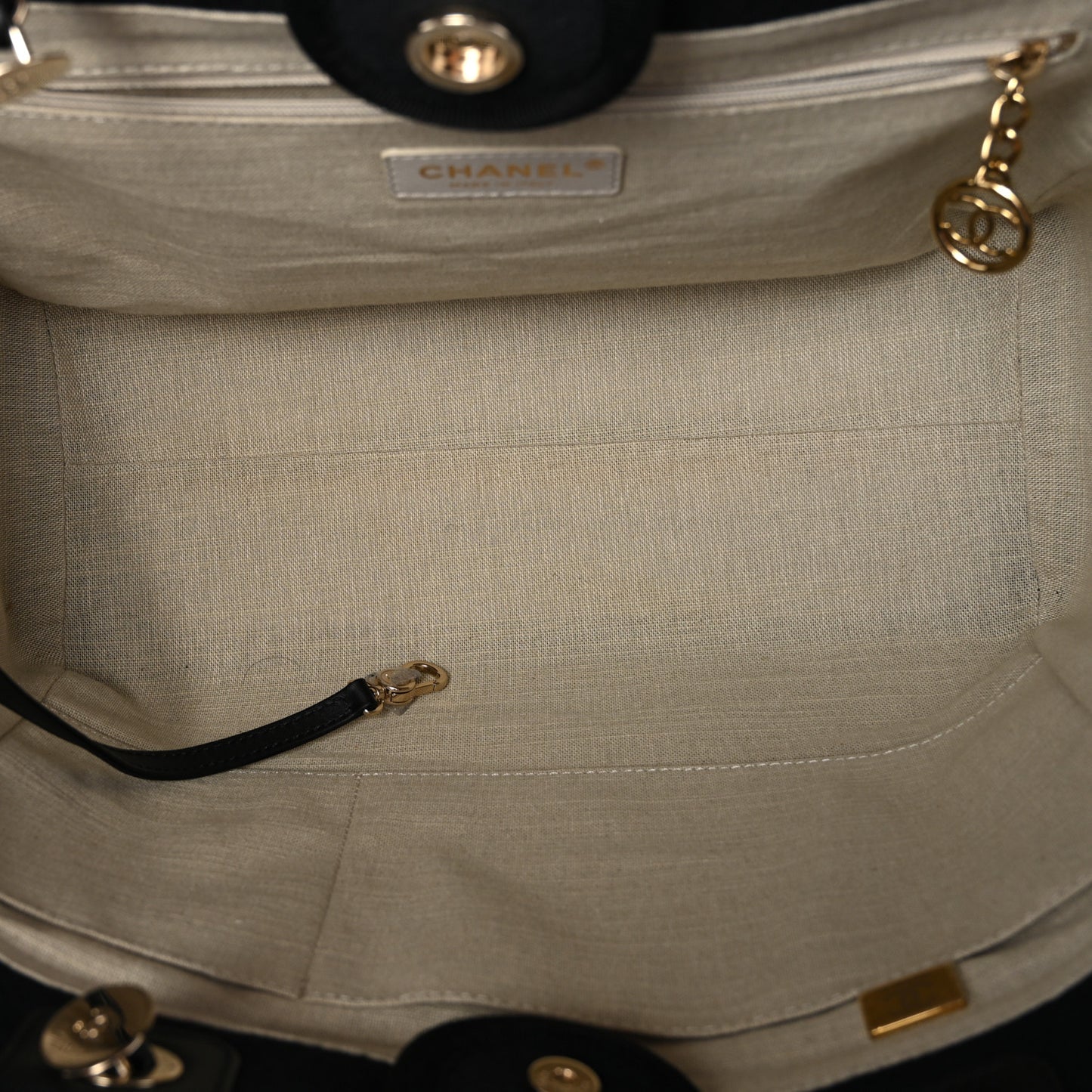 Mixed Fibers Small Deauville Tote Black
