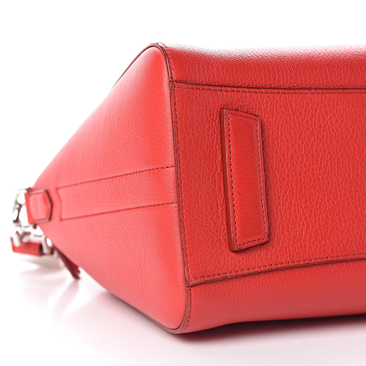 Sugar Goatskin Small Antigona Medium Red
