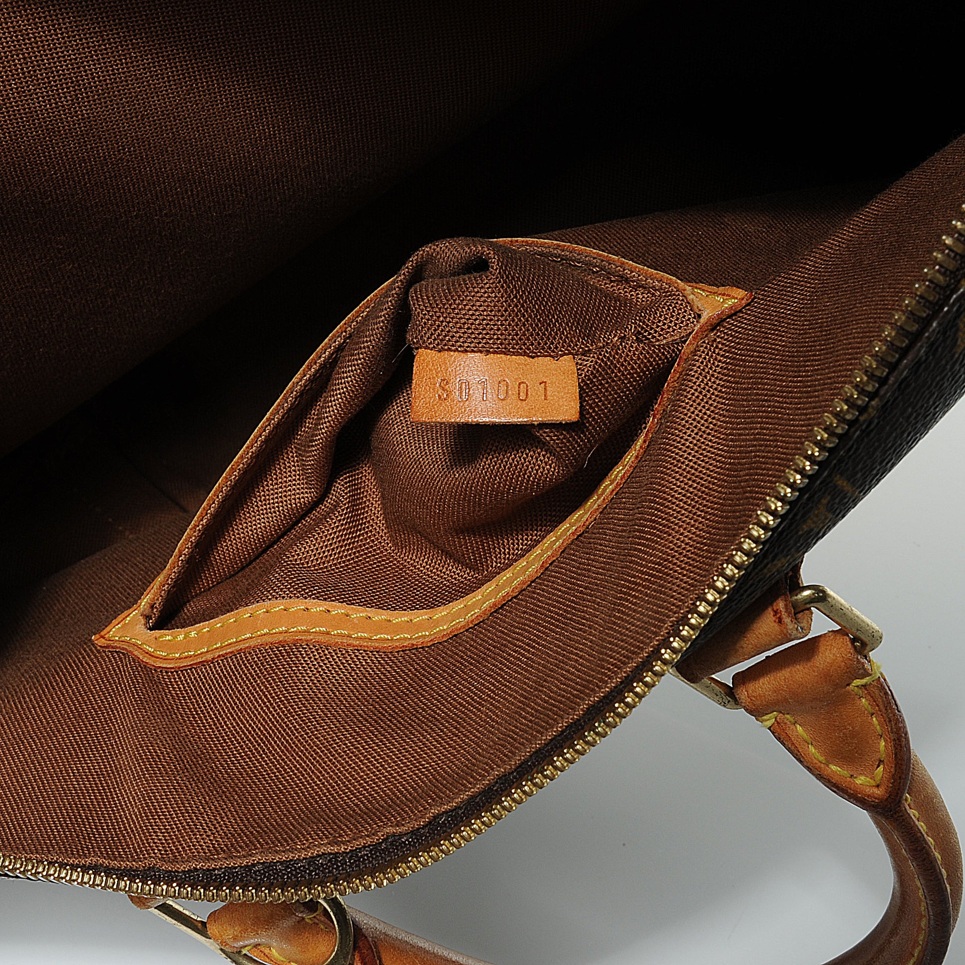 Louis Vuitton Monogram Alma PM 7 of 8