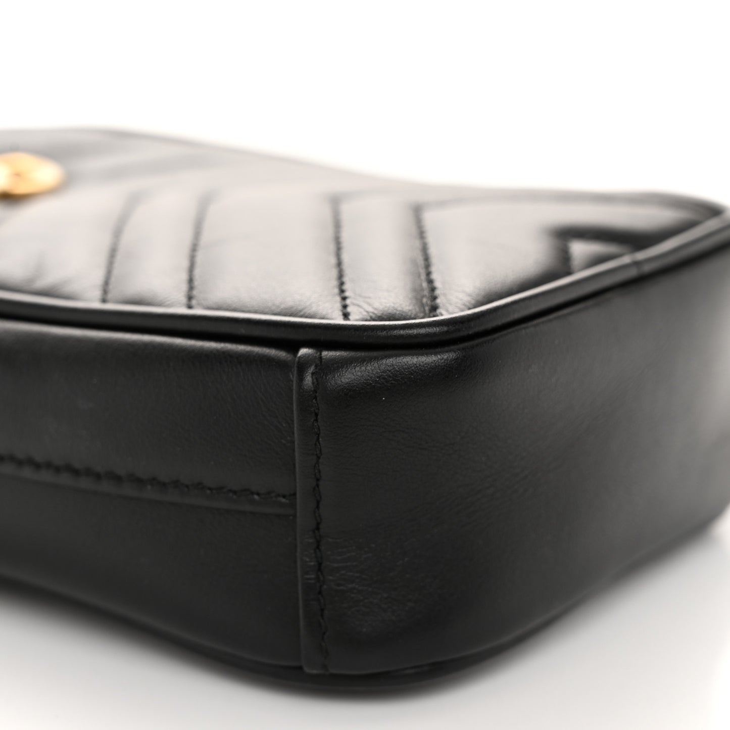 Calfskin Matelasse Mini GG Marmont Crossbody Bag Black
