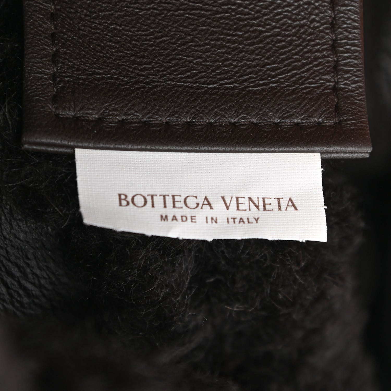 Bottega Veneta Shearling Intrecciato The Chain Tote Black 6 of 10