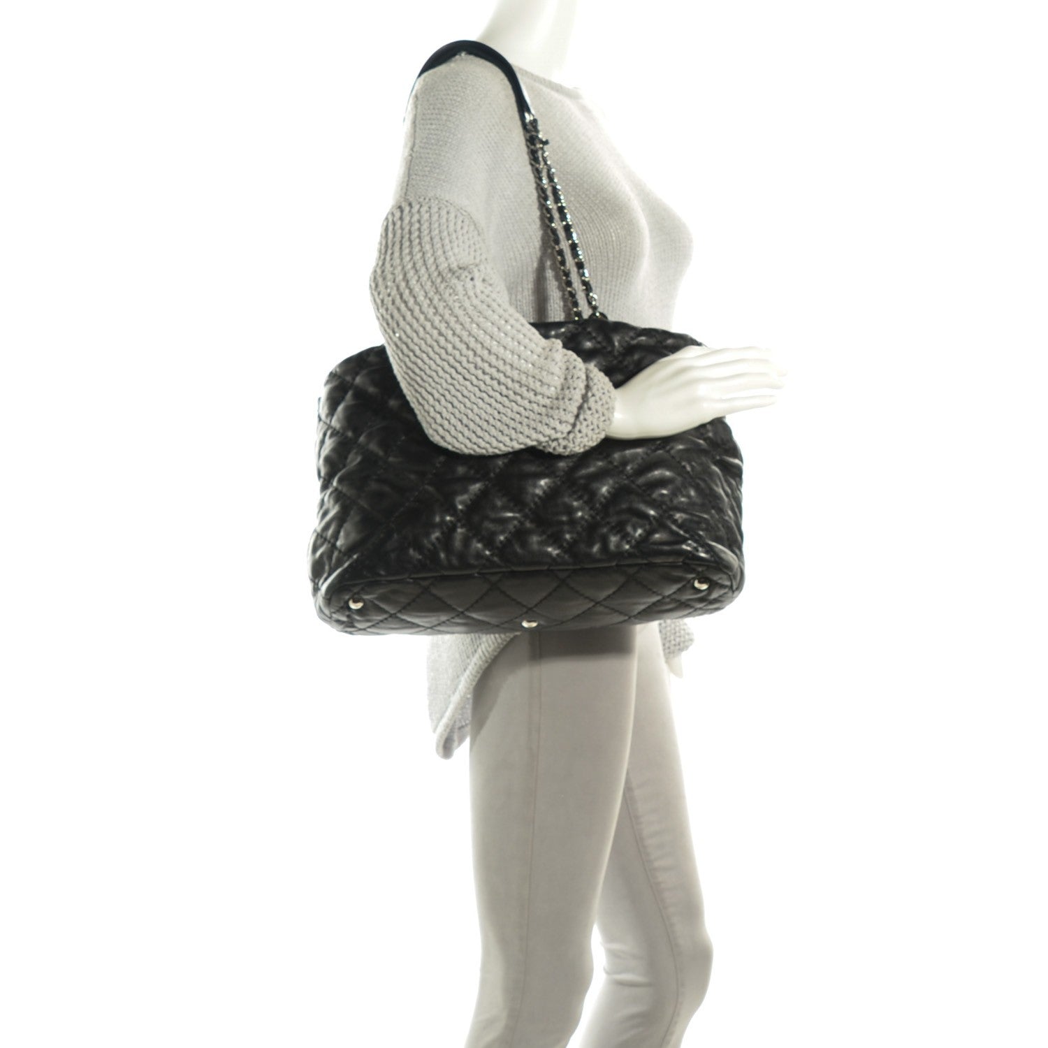 Chanel Calfskin Love Me Tender Large Tote Black 2 of 9