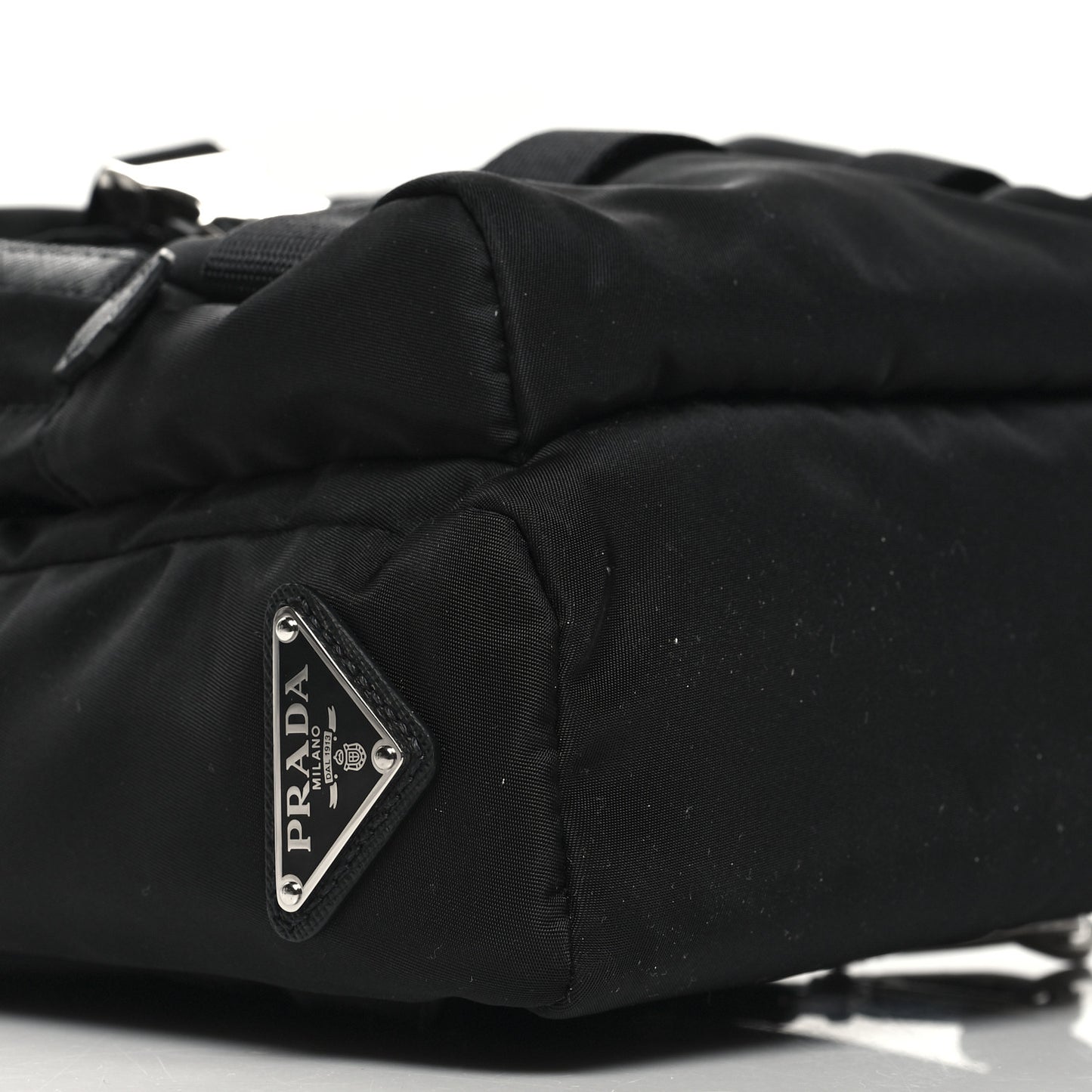 Tessuto Nylon Montagna Sling Backpack Black