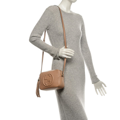 Gucci Pebbled Calfskin Small Soho Disco Bag Camelia 2 of 7