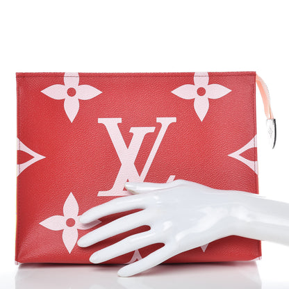 Louis Vuitton Monogram Giant Toiletry Pouch 26 Rouge 2 of 9