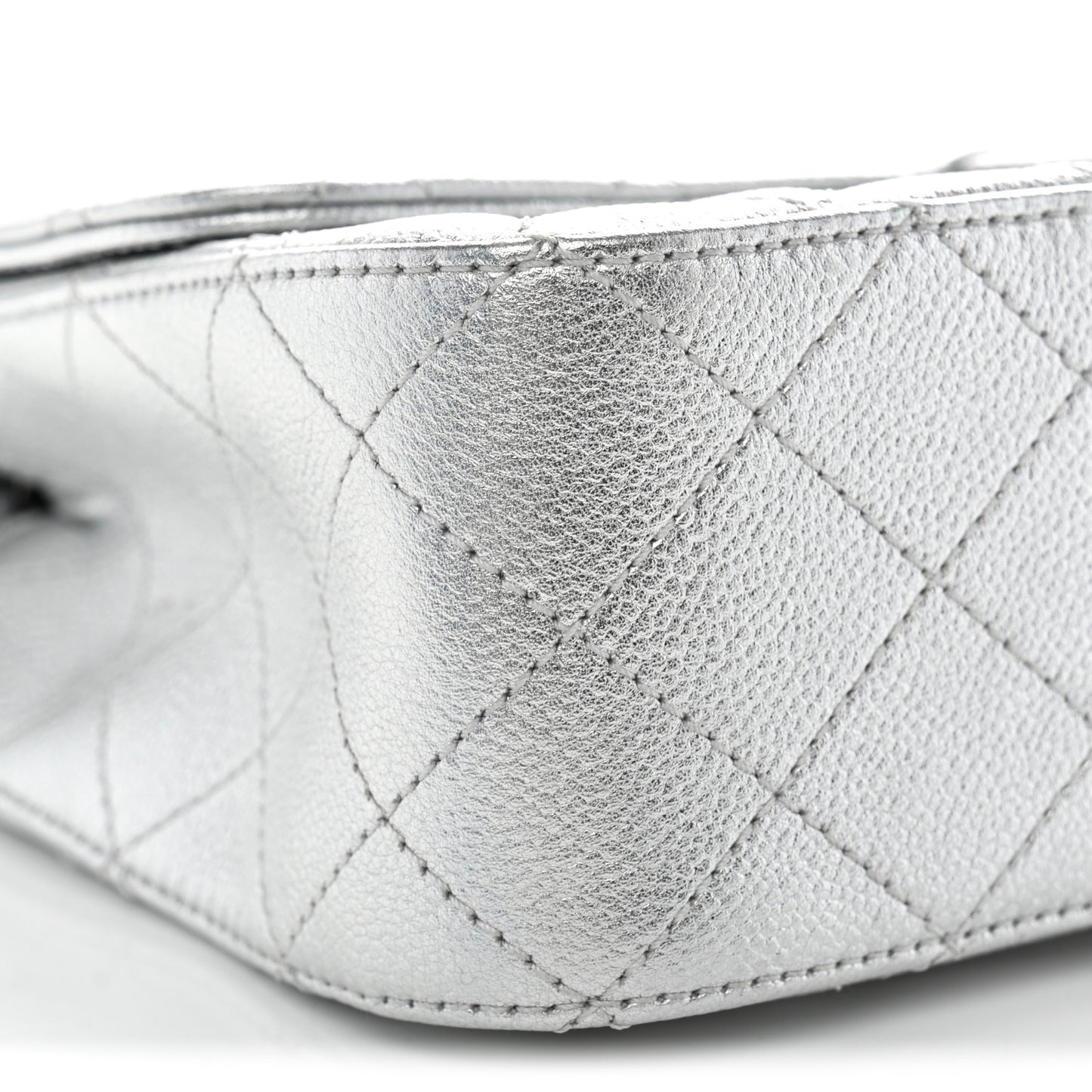 Metallic Caviar Quilted Medium CC Slide Flap Silver