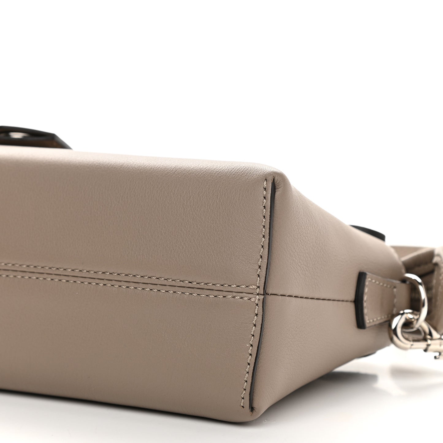 Vitello Dolce Mini By The Way Boston Bag Tortora