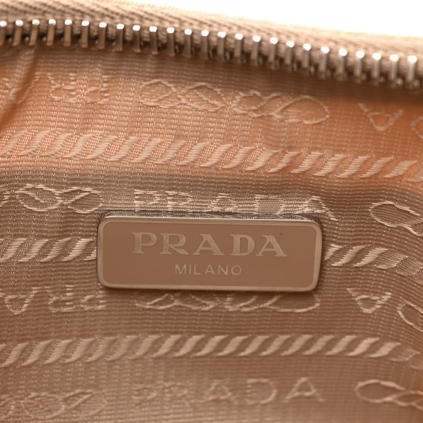 Nylon Re-Edition 2005 Shoulder Bag Cammeo