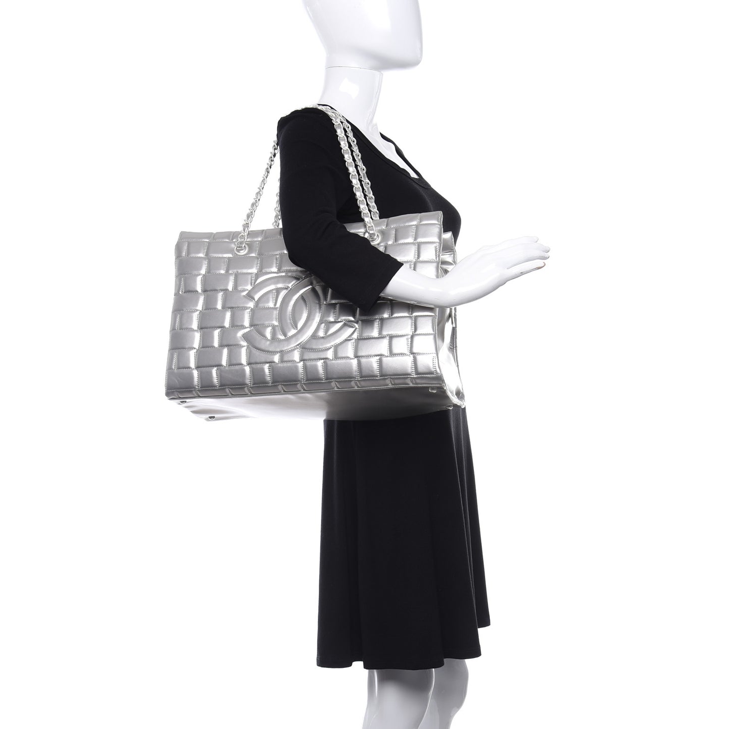Vinyl Quilted Frozen Shopping Tote Silver