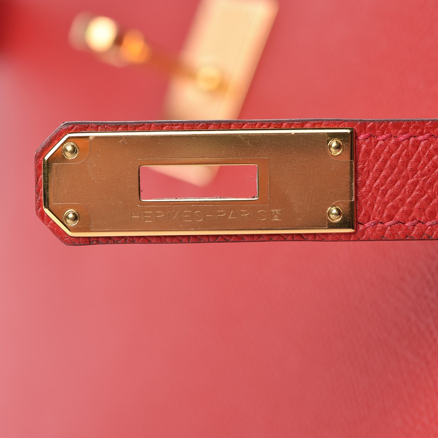 Epsom Kelly Sellier 32 Rouge Casaque