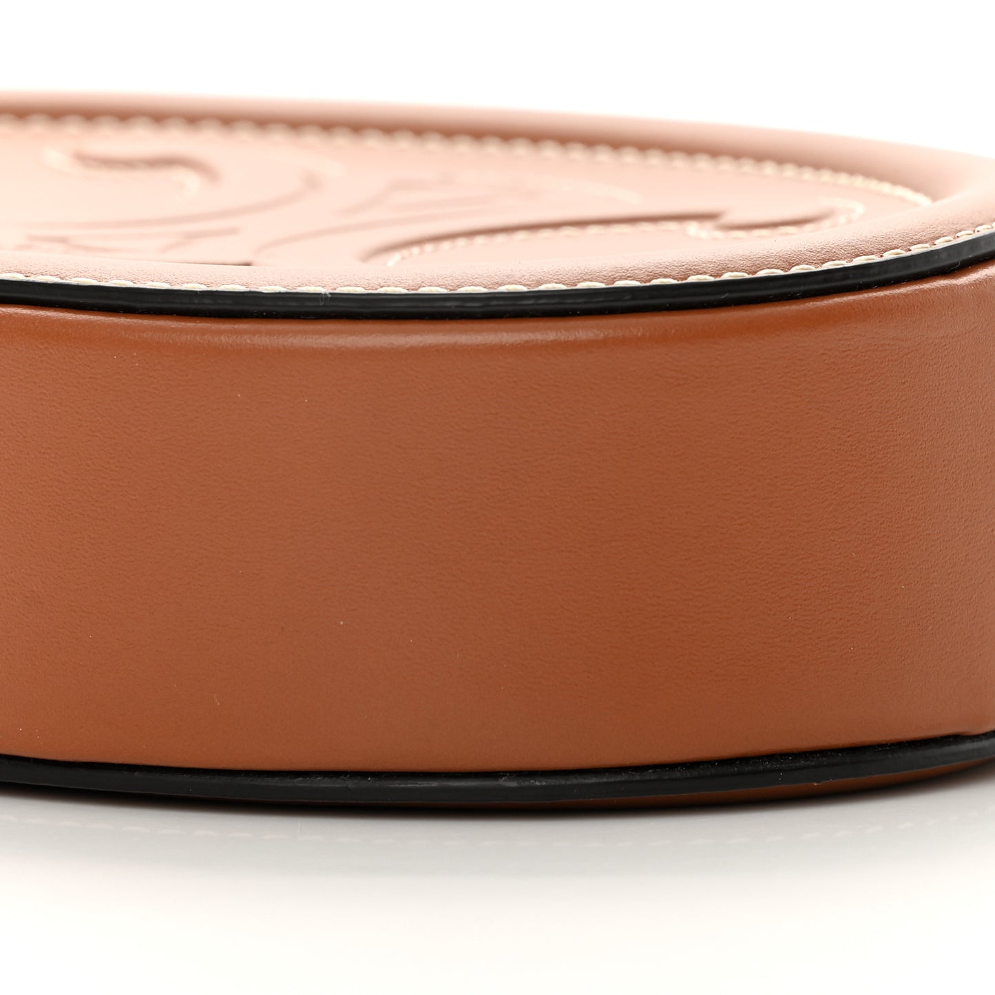 Smooth Calfskin Cuir Small Triomphe Oval Crossbody Purse Tan