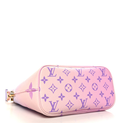 Louis Vuitton Monogram Giant Spring In The City Marshmallow Hobo PM Sunrise Pastel 4 of 10