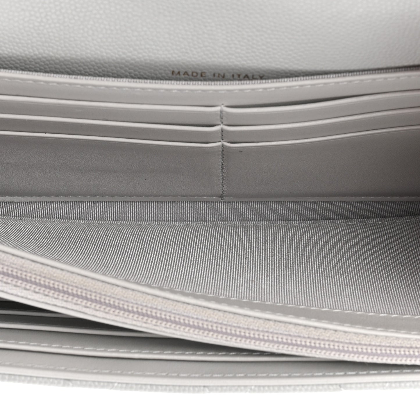 Caviar Quilted Large Gusset Flap Wallet Grey