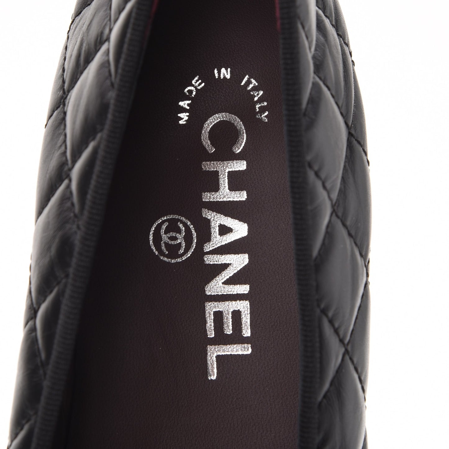 Aged Calfskin Quilted Cap Toe Ballerina Flats 38.5 Black