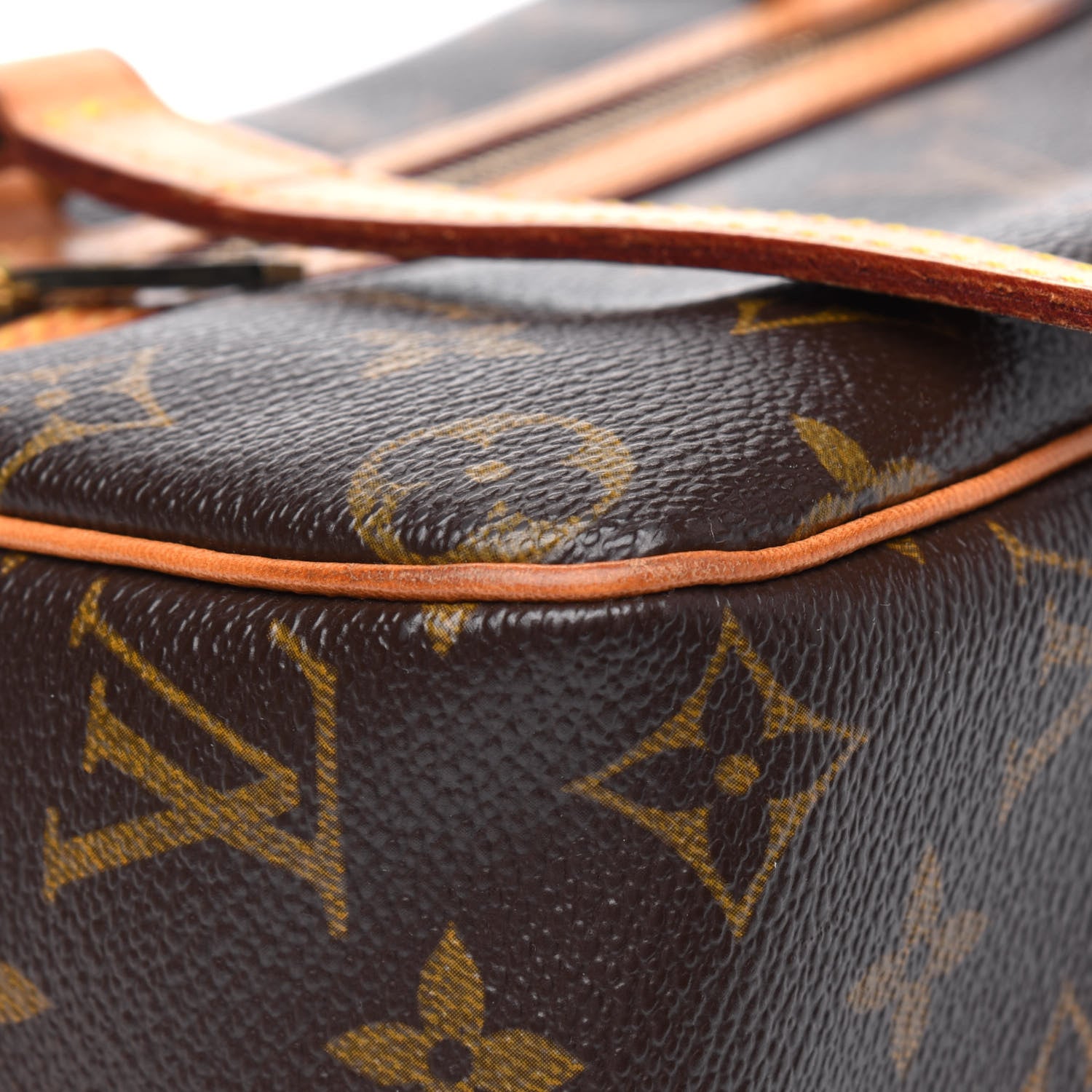 Louis Vuitton Monogram Cite MM 4 of 4