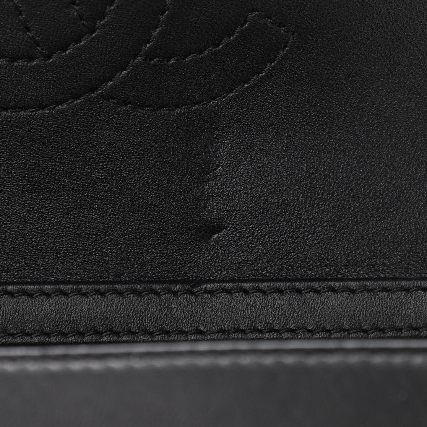 Velvet Lambskin Mini Camellia Flap Black Burgundy