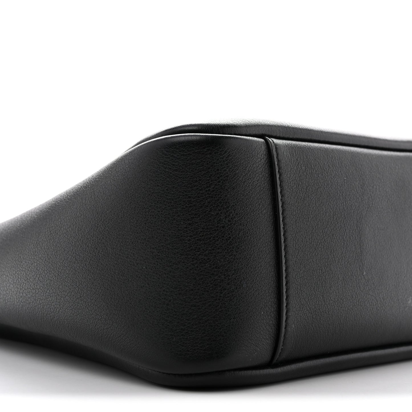 Grained Calfskin Small Le 5 A 7 Soft Hobo Black