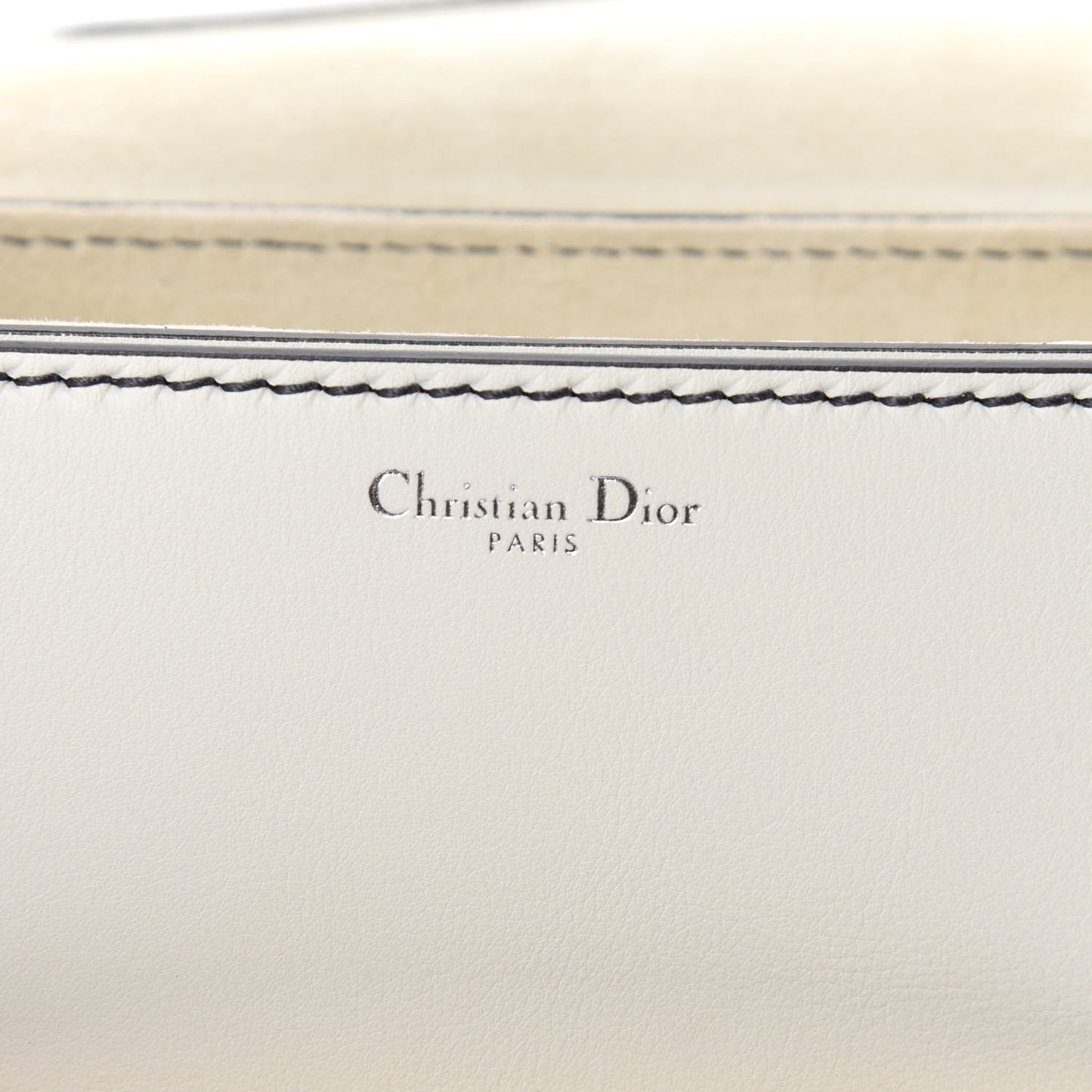 Smooth Calfskin Dio(r)evolution Flap Bag Off White
