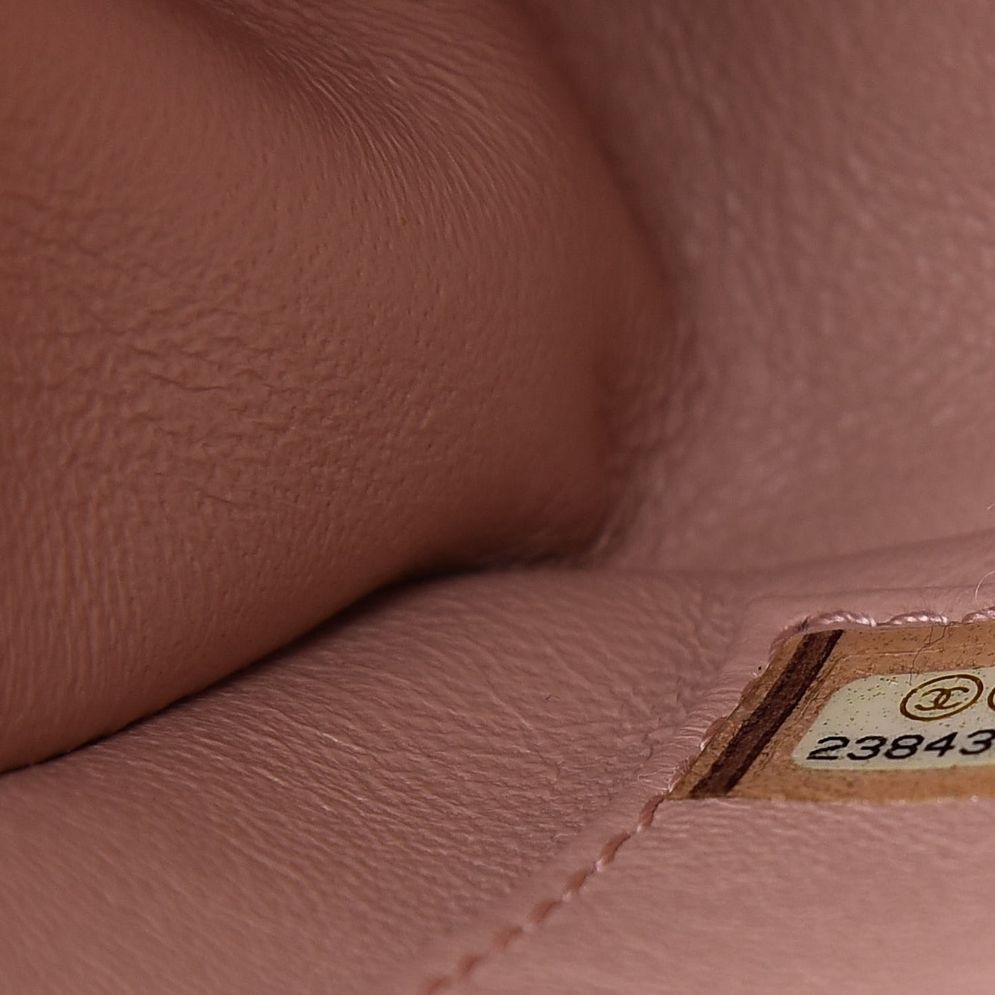 Caviar Quilted Medium CC Filigree Flap Beige
