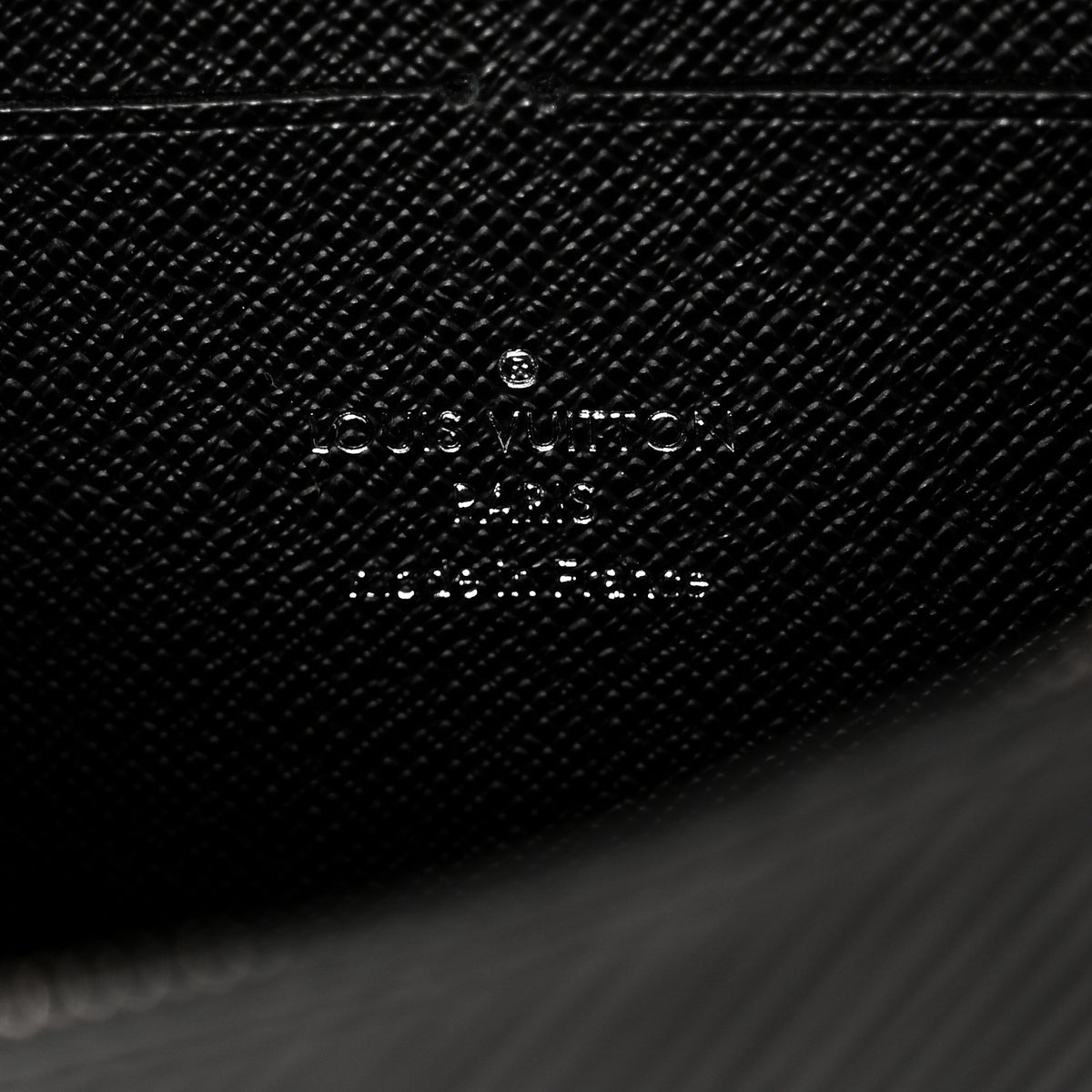 Epi Twist Belt Chain Wallet Black