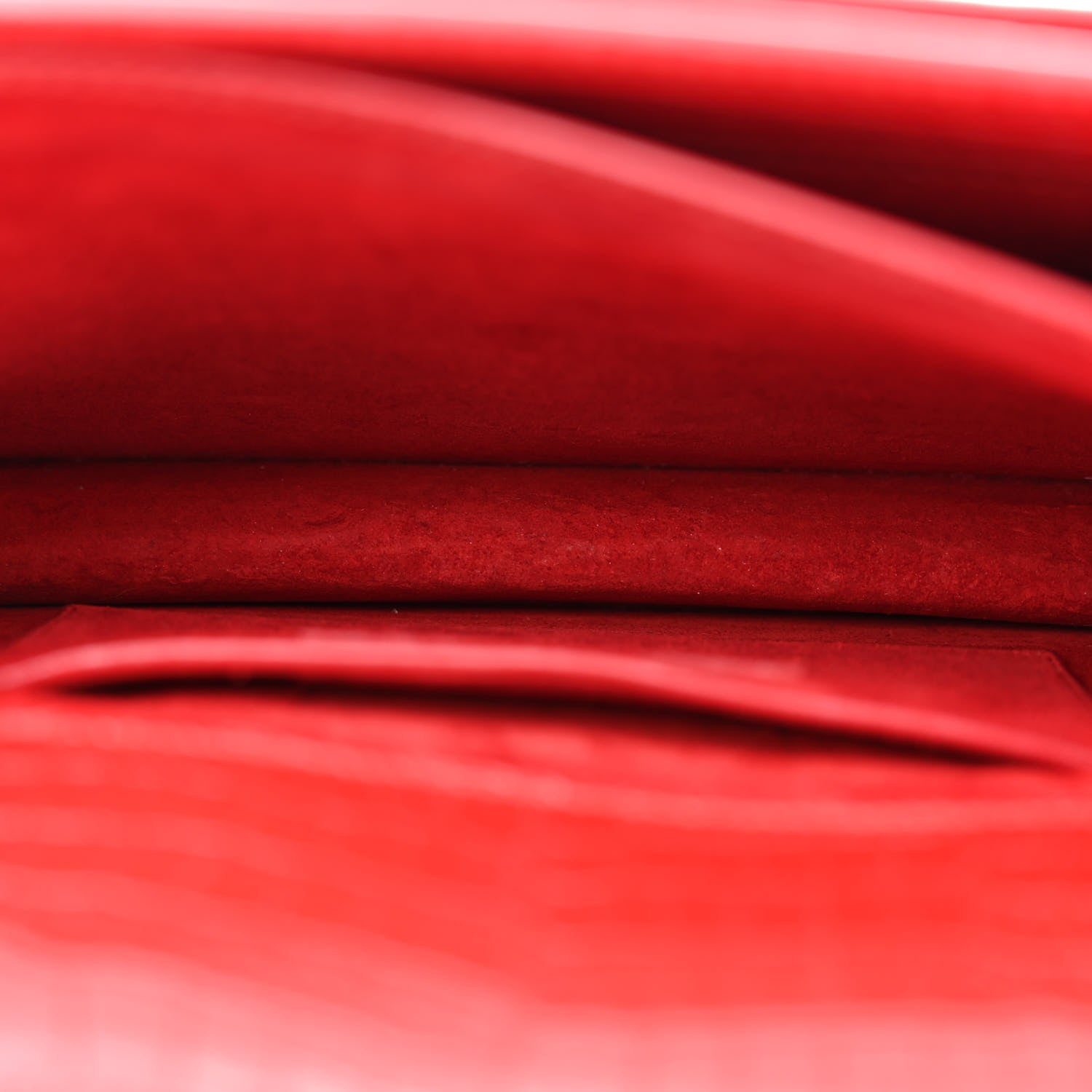Saint Laurent Calfskin Crocodile Embossed Medium Monogram Sunset Rouge Eros 5 of 18