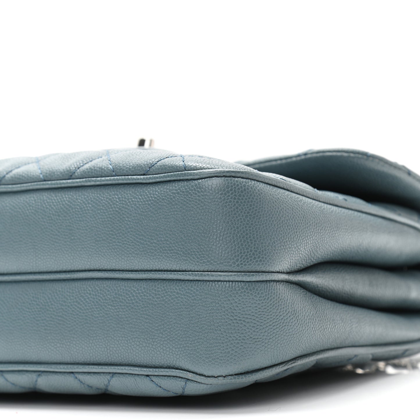 Caviar Quilted Medium Urban Companion Flap Blue