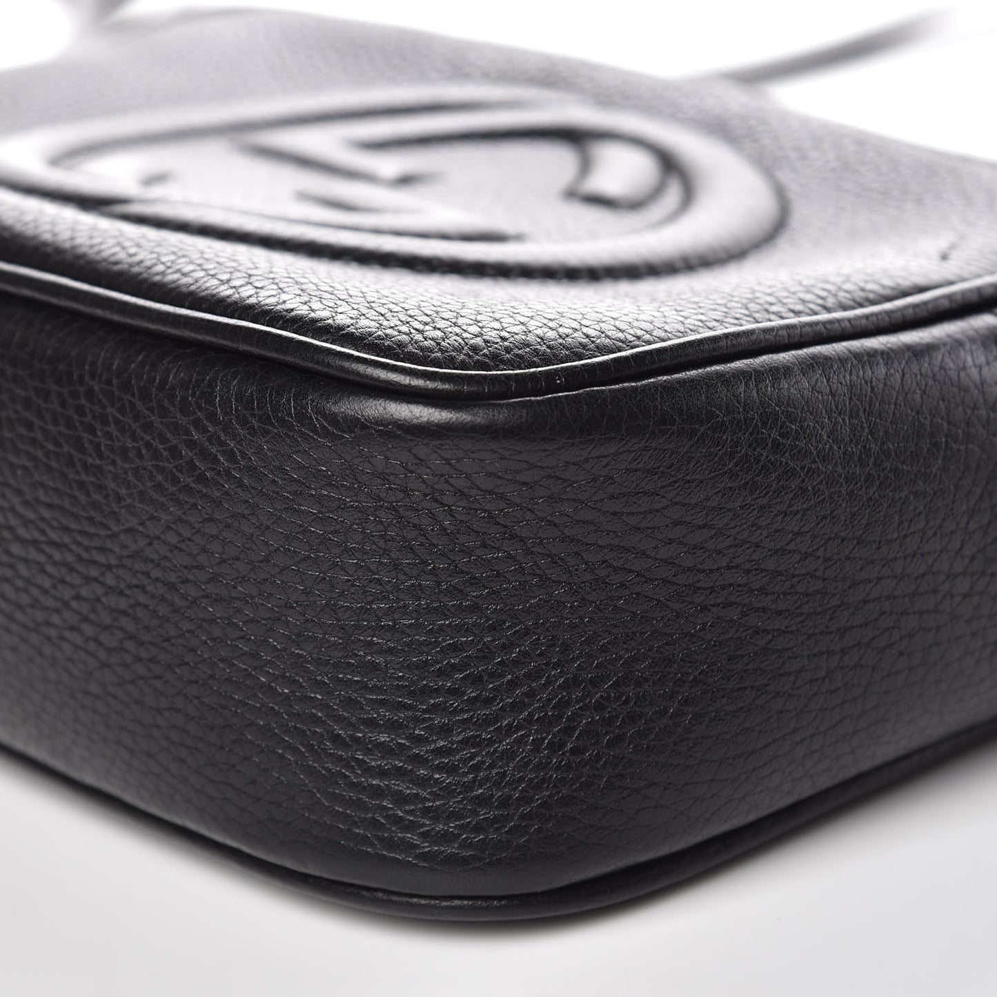 Pebbled Calfskin Small Soho Disco Bag Black