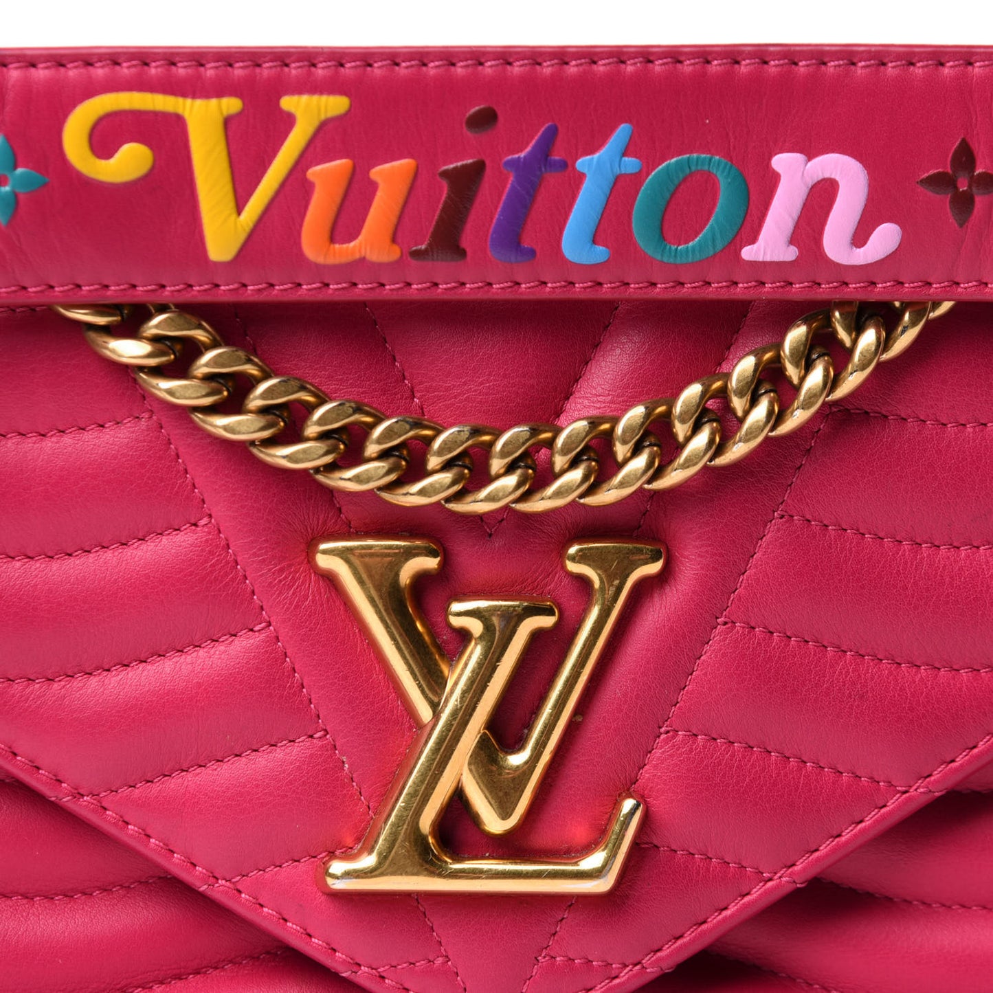 Calfskin New Wave Chain MM Rose Freesia