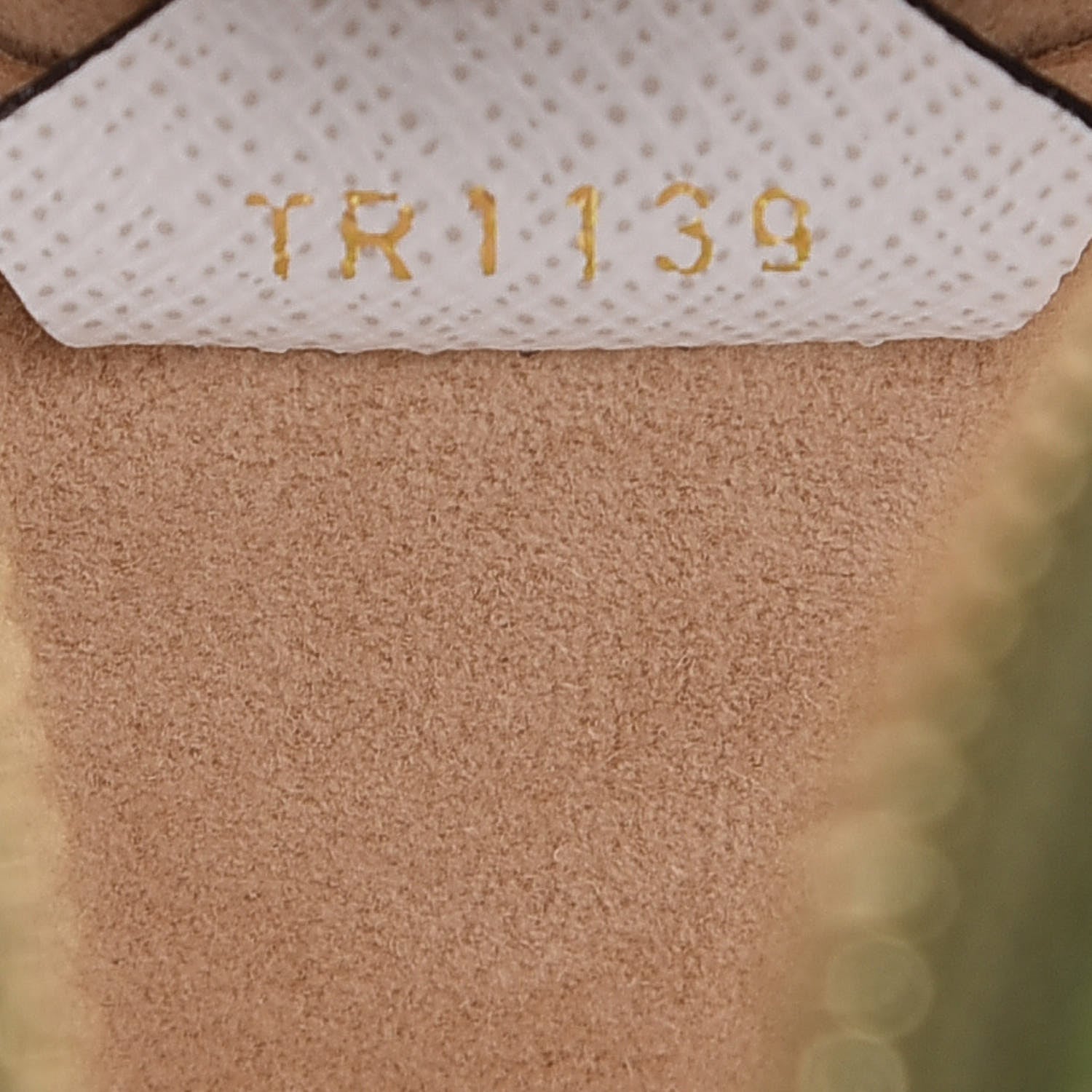 Louis Vuitton Monogram Giant Beach Pouch Kaki 7 of 10