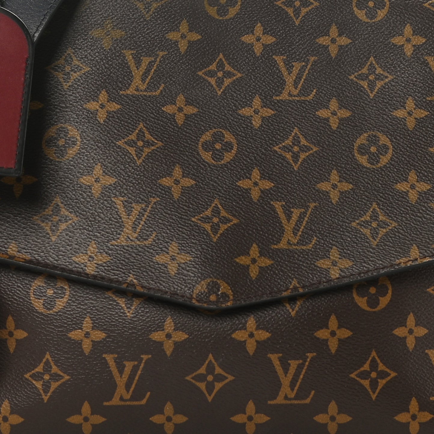 Monogram Beaubourg MM Safran Imperial