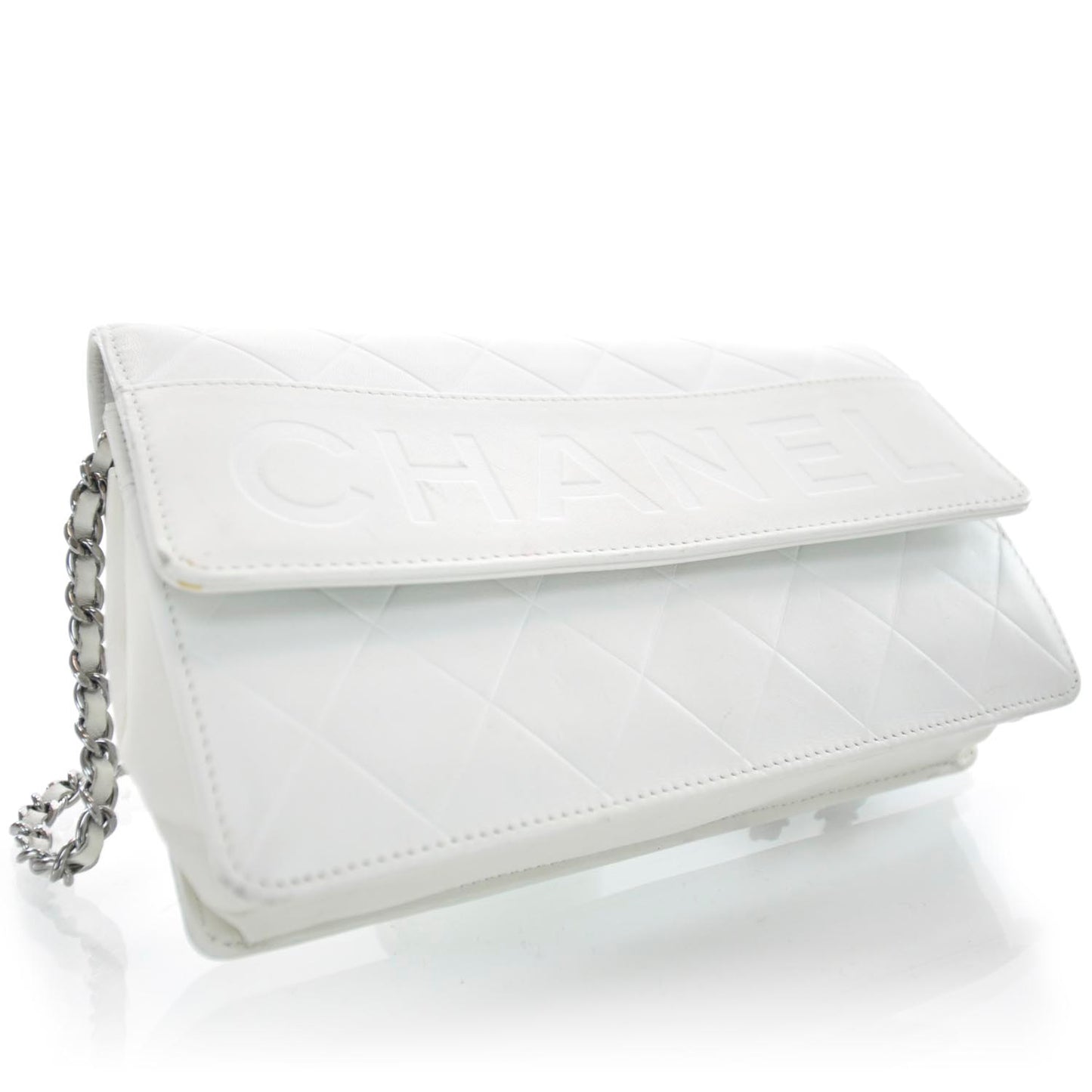 Lambskin Wallet On Chain White
