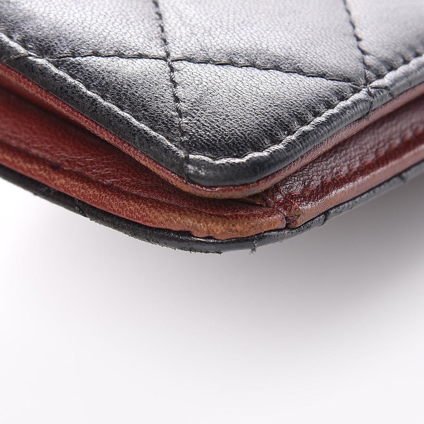 Lambskin Quilted Yen Wallet Black