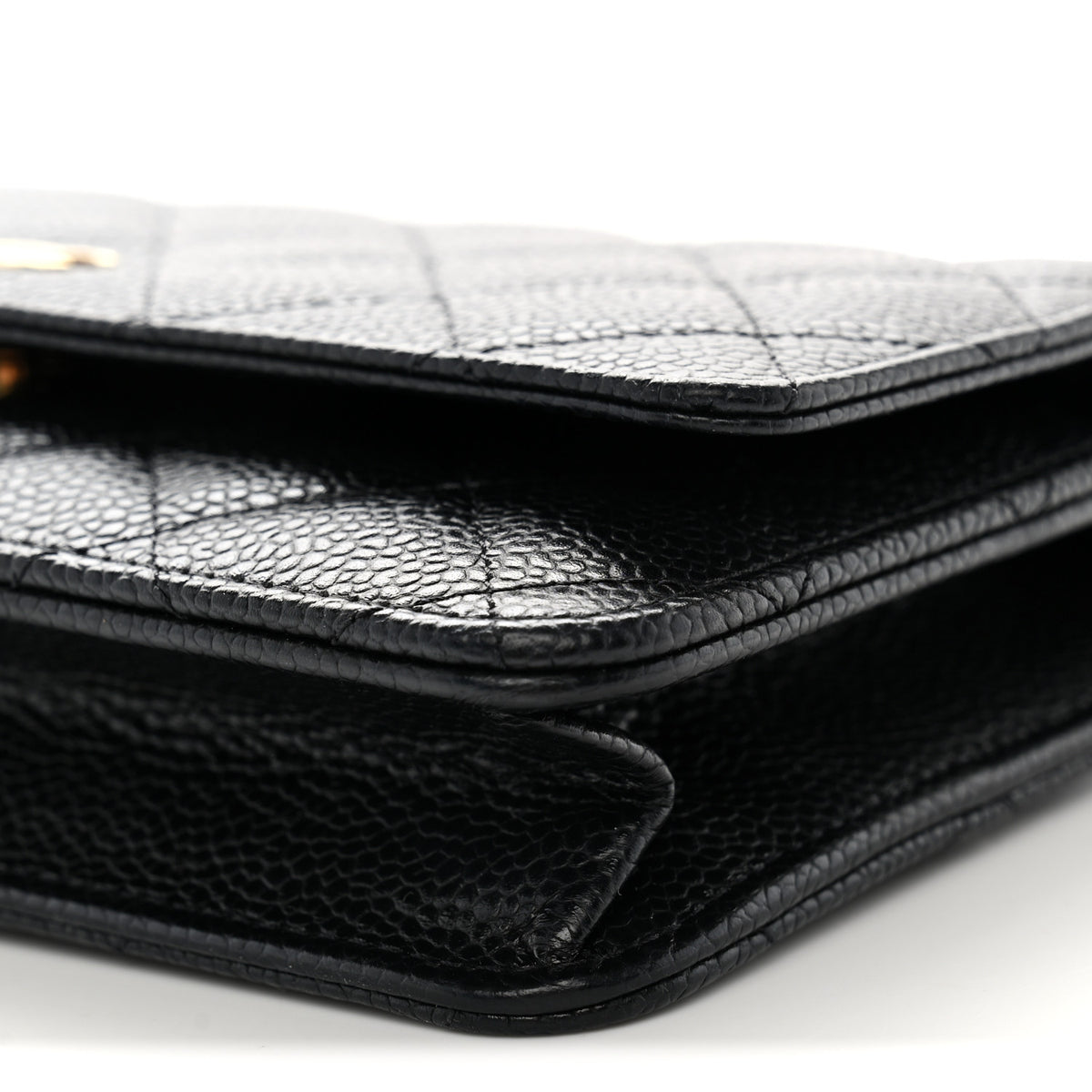 Caviar Quilted Wallet on Chain WOC Black