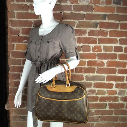 Louis Vuitton Monogram Deauville 2 of 11